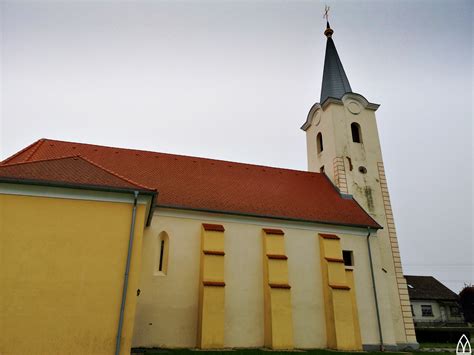 Salomvár Szent János apostol templom Középkori templomok