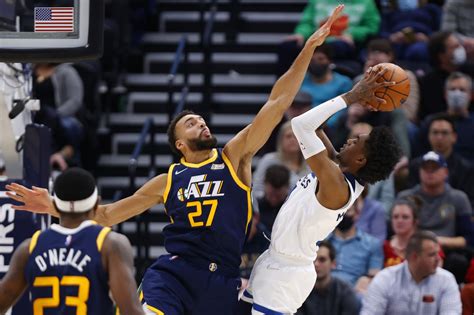 Utah Jazz: Can Rudy Gobert become all-time NBA blocks leader?