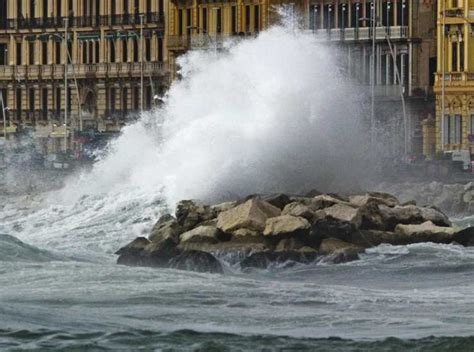 Maltempo In Abruzzo In Arrivo Una Perturbazione La Protezione Civile