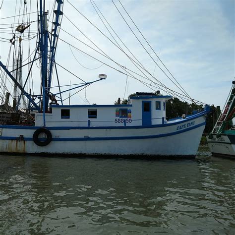 Capt. Tang Shrimp Boat | Fishing boats, Boat, Shrimp boat