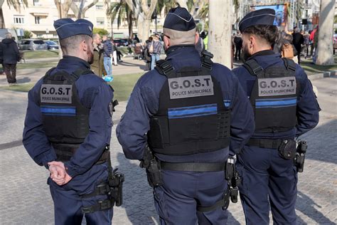 Manifestation Des Policiers Municipaux Que Demandent Ils