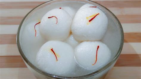 घर पर रसगुल्ले बनाने का एकदम आसान तरीका Secret Tips Bengali Rasgulla