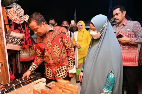 Geliatkan Ekonomi Melalui UMKM Jambore PKK Sulsel Dirangkaikan Expo