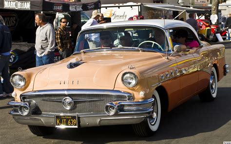 1956 Buick Roadmaster - Information and photos - MOMENTcar