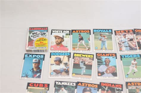 1986 Topps Baseball Cards With 1 Sealed Pack C 39 34589