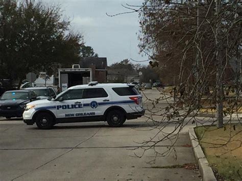 Nopd Suspect Wanted In St Bernard Surrenders Ending Standoff In Algiers With Police Swat