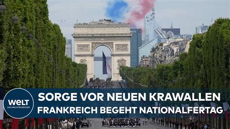 FURCHT VOR UNRUHEN Frankreich Feiert Nationalfeiertag Mit