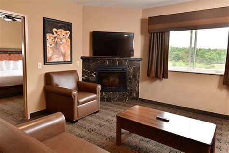 3 Bedroom 3 Bathroom Living Room Suite Pennsylvania Kalahari Resorts And Conventions