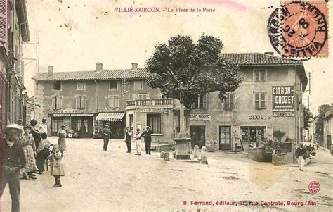 Villié Morgon La Place de la Poste Carte postale ancienne et vue d