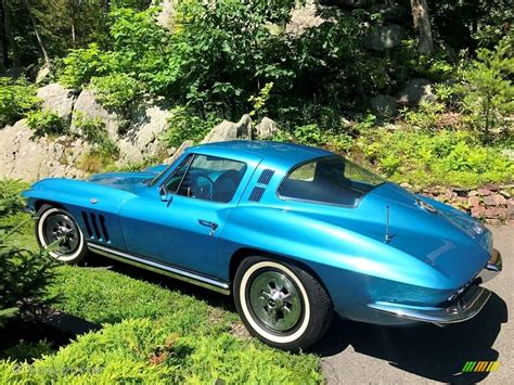 Nassau Blue Chevrolet Corvette Sting Ray Sport Coupe