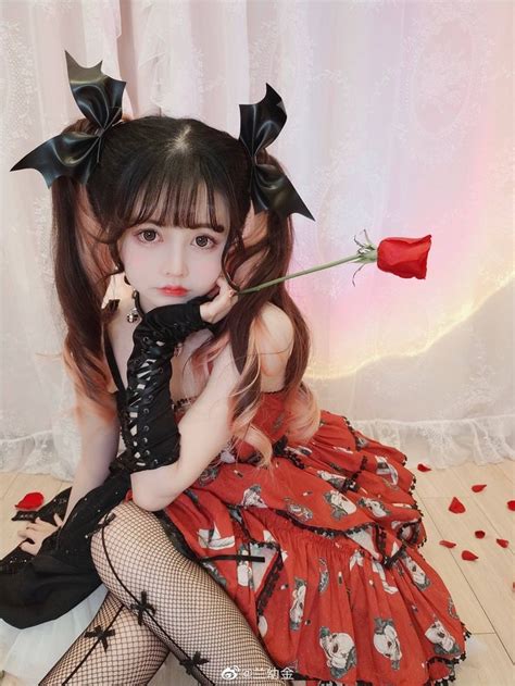 Ghim của Debbie๑௰๑ trên Coser Lan Ấu Kim 兰幼金 Dễ thương Hình ảnh