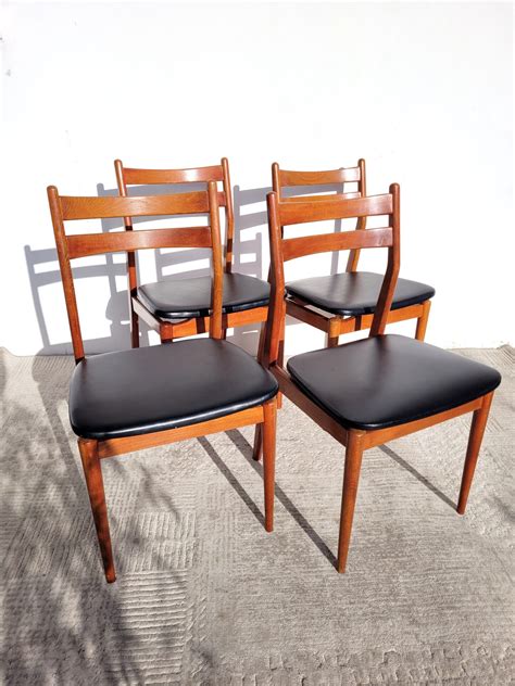 4 Chaises Scandinaves Vintages Bois Coucou Retro