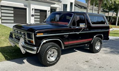 Ford Bronco 1985