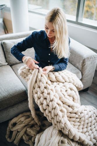 Chunky Yarn Blanket Hand Knit Blanket Knitted Blankets Diy Blankets