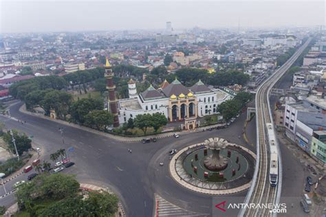 Suasana Pusat Kota Palembang Saat Idul Adha Antara News