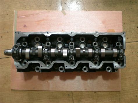 Hot 5L Complete Cylinder Head Assembly 11101 54150 For Toyota