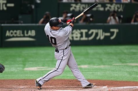 巨人・中田翔が代打逆転2ラン 打った瞬間確信の当たり起死回生の301号に本拠地熱狂 Full Count