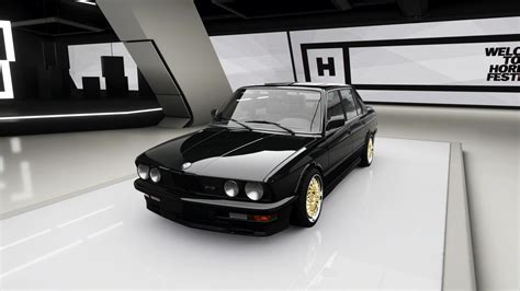 Forza Horizon 4 BMW M5 Forza Edition 1988