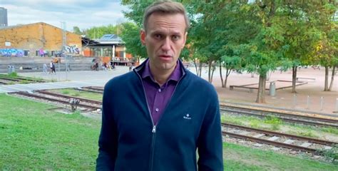 Алексей Навальный опубликовал первое ютьюб видео после отравления Buro