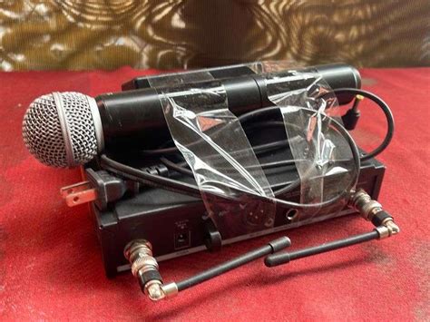 Shure BLX4R, Power Cord And Microphone - Sierra Auction Management Inc