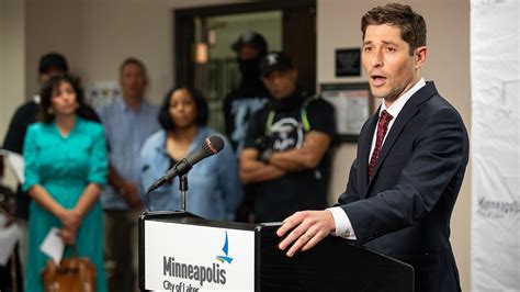 Minneapolis Mayor Says Hes Committed To Recruiting New Police Officers