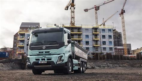 Volvo Expands Heavy Duty Electric Truck Lineup Esg Today