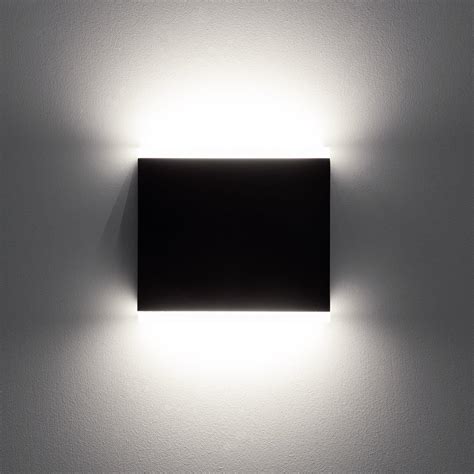 Applique Da Parete Per Esterno LED 6W Doppia Luce Quadrato Nero Orus