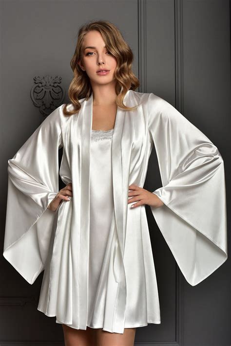 Ivory Bridal Peignoir Set Short Kimono Bridal Robe And Etsy Night