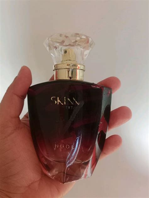 Perfume Skinn Titan Nude Freeup