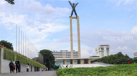 Taman Lapangan Banteng Kembali Dibuka