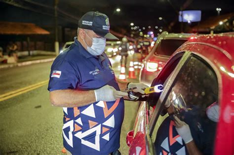 Opera O Lei Seca Autua Motoristas Por Embriaguez Em Manaus