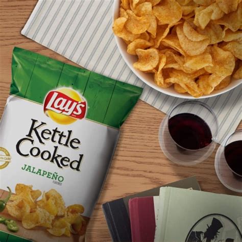 Lay S Kettle Cooked Potato Chips Variety Pack 0 85oz Pack Of 40 0 85 Ounce Pack Of 40