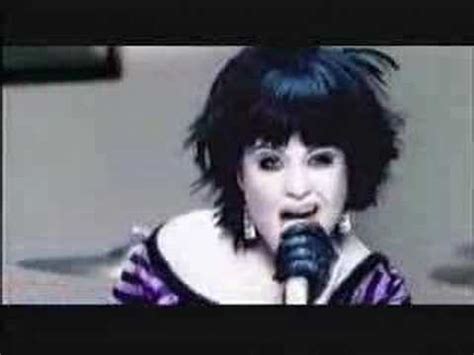 Video klip lagu: Kelly Osbourne - Papa Don't Preach | Koleksi Trailer ...