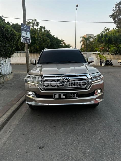 Toyota Land Cruiser Gasolina Angocarro