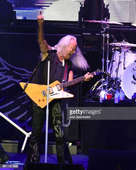 Lynyrd Skynyrd Tour Photos And Premium High Res Pictures Getty Images