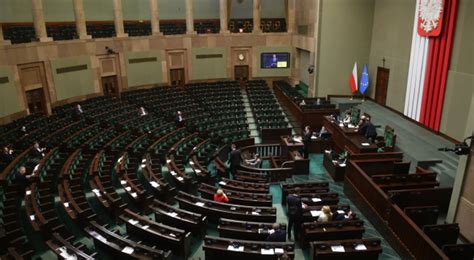 Ustawa Hoca do kosza Nowym projektem zajmie się dziś Sejm