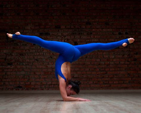 10 Yoga Stretches To Increase Flexibility Yoga Practice Crazy Yoga