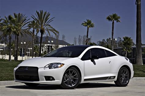 Last Stand Mitsubishi Sends Off Eclipse With 2012 Se Special Edition