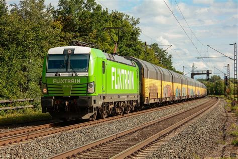 193 247 Flixtrain mit ARS Altmann in Thüngersheim August 2021