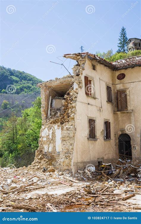 The Damage Caused by the Earthquake that Hit Central Italy in 2016 ...