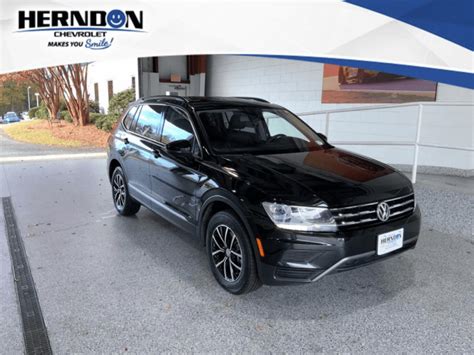 Pre Owned Volkswagen Tiguan Se R Line Black Motion In Lexington