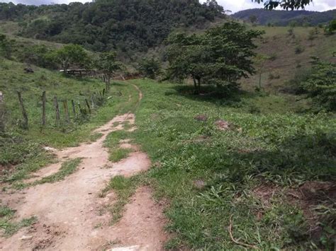 Fazenda Sítio Chácara para venda tem 68 metros quadrados em Centro