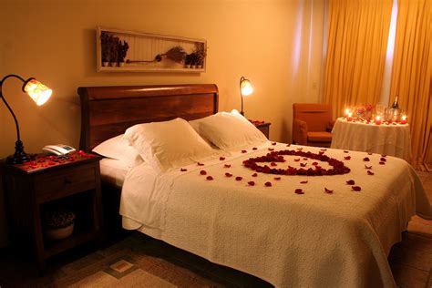 Como Decorar Um Quarto Para Uma Noite Romântica Toda Perfeita Decoração Romantica Simples