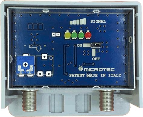 Amplificateur Type B Ton Pour Antenne Num Rique Avec Affichage De La