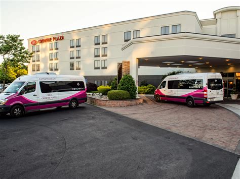Hotel Near Dulles Airport | Crowne Plaza Dulles Airport - Herndon, Virginia