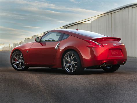 2017 Nissan 370Z - Specs, Prices, MPG, Reviews & Photos | Cars.com