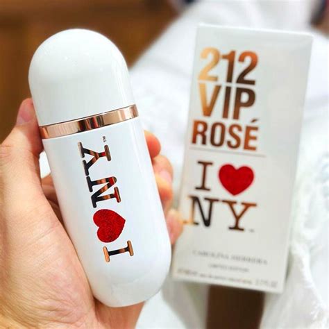 Vip Rose I Love Ny Carolina Herrera Eau De Parfum Perfume