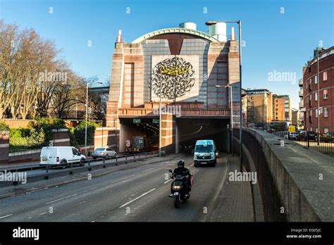 Limehouse Link Hi Res Stock Photography And Images Alamy