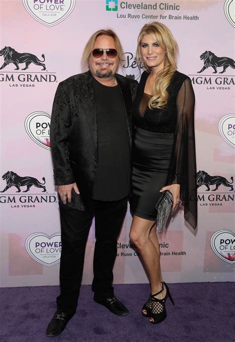 7 Things You NEED To Know About Neil Young's Mystery Girlfriend (Before Everyone Else!) Image 15