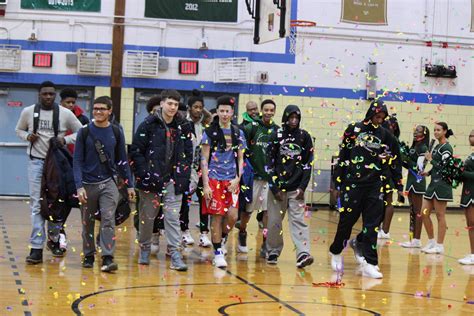 Truman Hosts Winter Pep Rally – Harry S Truman High School